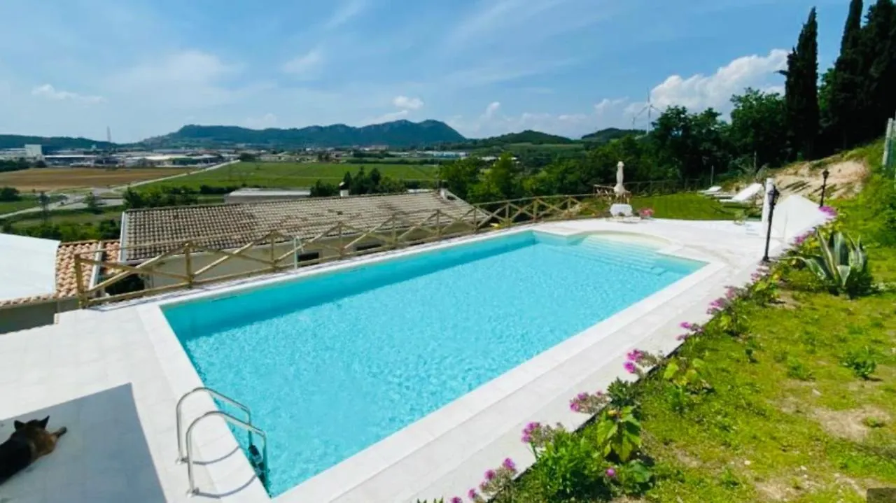 Apartament Villa Poggio Ulivo Pool-Apartments Rivoli Veronese Włochy