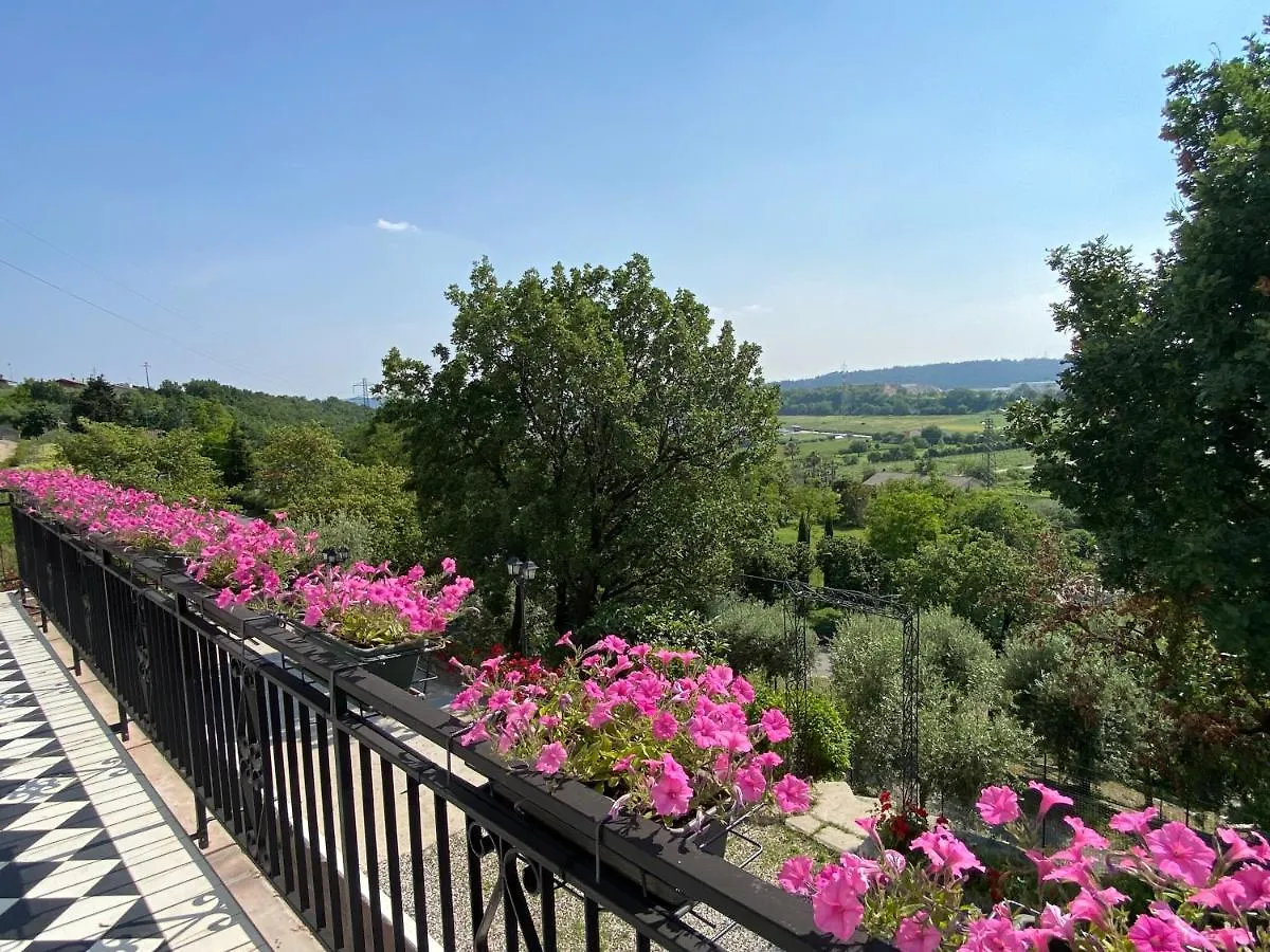 Villa Poggio Ulivo Pool-Apartments Rivoli Veronese Apartamento