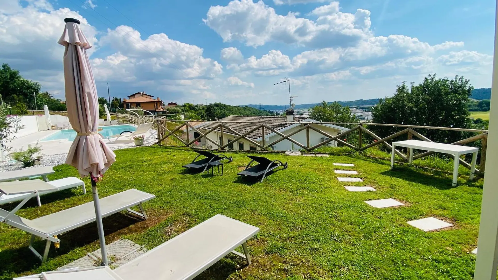 Villa Poggio Ulivo Pool-Apartments Rivoli Veronese