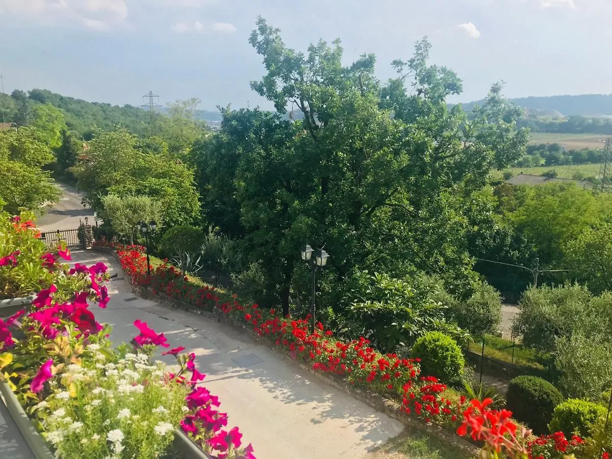 Villa Poggio Ulivo Pool-Apartments Rivoli Veronese